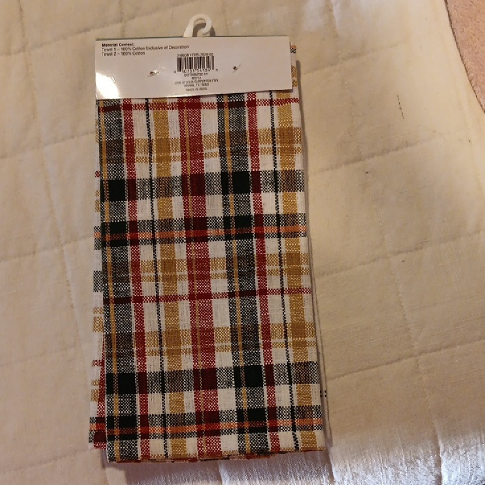 Festive Thanksgiving Kitchen Towels - Picture 2 of 2